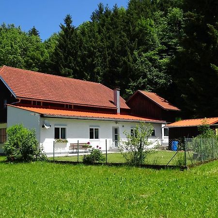 Haus Im Gruenen - Gmundennaehe Pinsdorf Luaran gambar